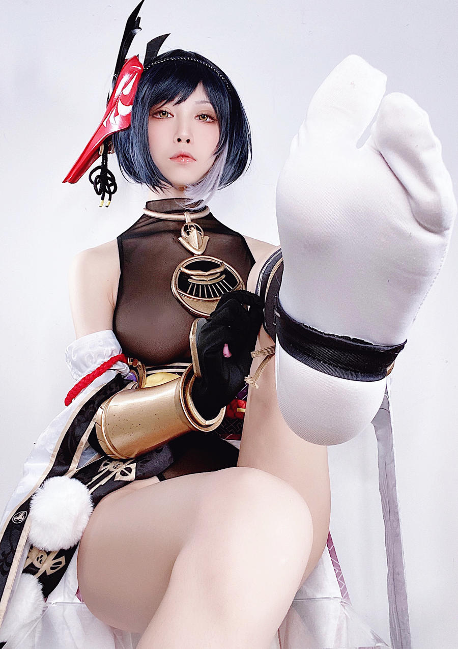 水淼Aqua九条裟罗自拍图片[原神cosplay]插图5