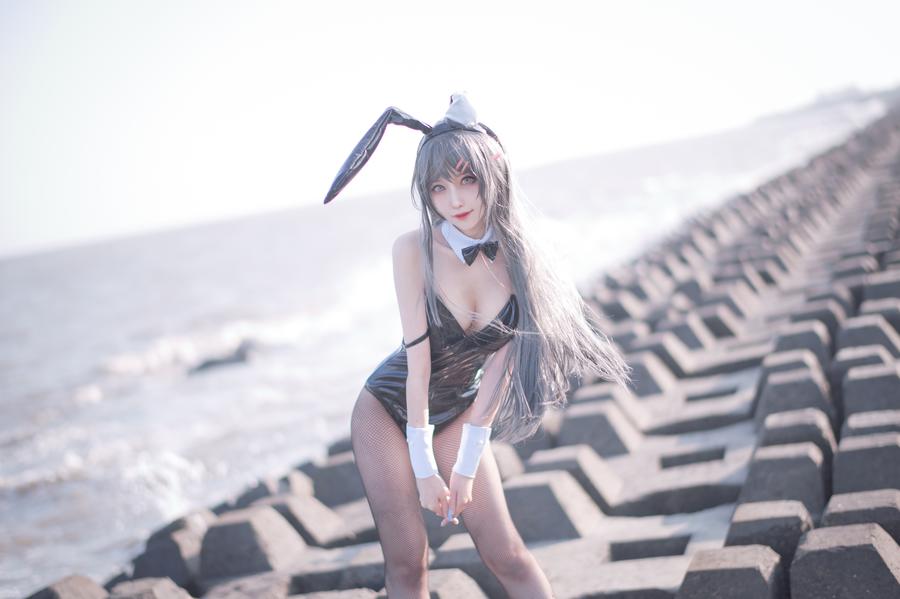 Shika小鹿鹿麻衣学姐兔女郎cosplay图集在线欣赏插图3