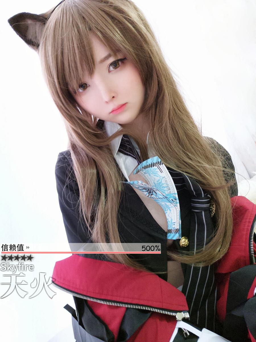 一小央泽“高练度”天火cosplay[一小央泽明日方舟cos]插图3